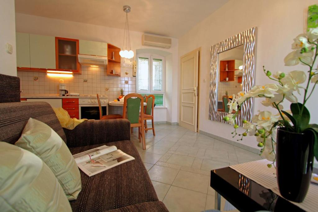 Apartments Amore Bol Szoba fotó