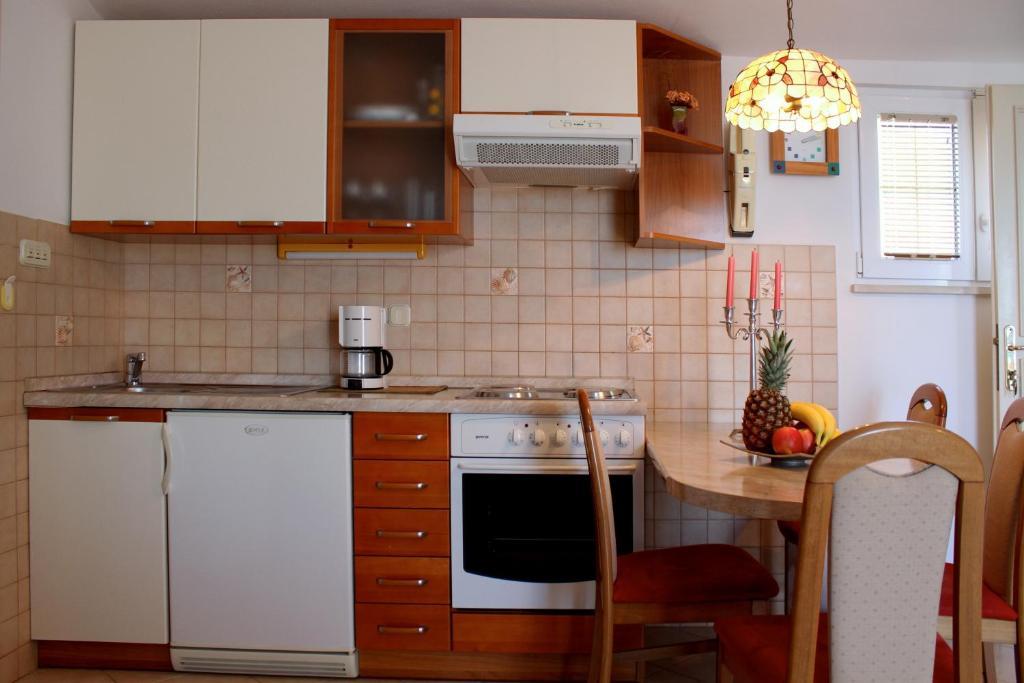 Apartments Amore Bol Szoba fotó