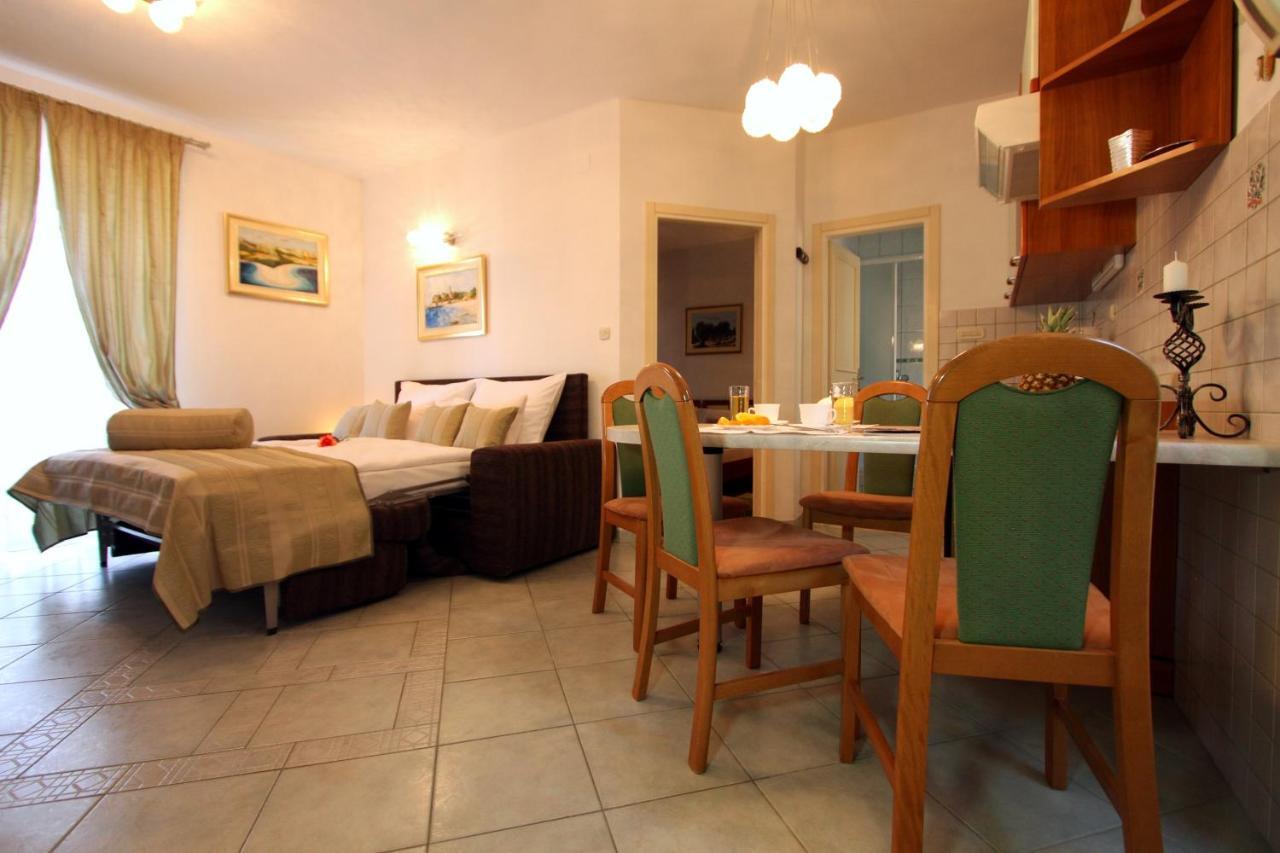 Apartments Amore Bol Kültér fotó