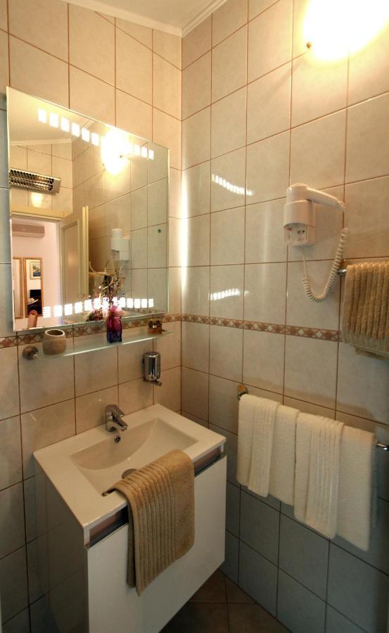 Apartments Amore Bol Kültér fotó